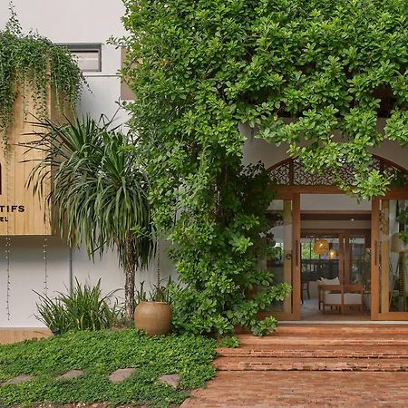 The Motifs Eco Hotel - Sha Extra Plus Chanthaburi Exteriör bild