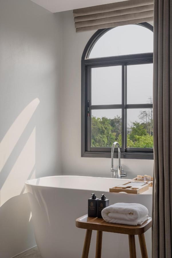 The Motifs Eco Hotel - Sha Extra Plus Chanthaburi Exteriör bild